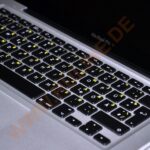 Adesivi Russo/Ucraino Fondo Trasparente Lettere Gialle