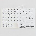 Adesivi italiano fondo bianco lettere nere 11,5x12mm